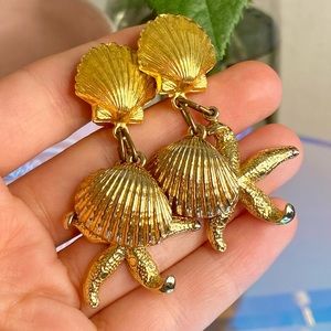 90s Gold Starfish & Shell Dangly Clip On Earrings Nautical Preppy Summer